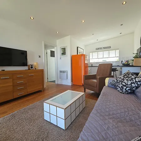Chalet Ocean Swell *